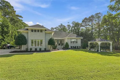 700 Linbay Dr, Virginia Beach, VA 23451
