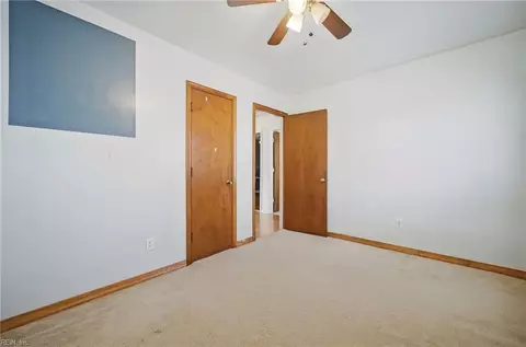 Bedroom - 27 Baxter St, Hampton, VA 23669 photo 4 of 6