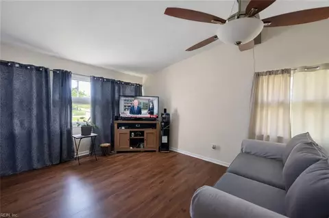 Living - 1505 Sparrow Rd, Chesapeake, VA 23325 photo 1 of 1