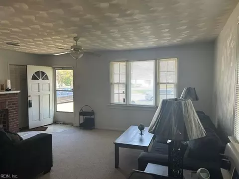 813 Johnstons Rd, Norfolk, VA 23513 photo 5