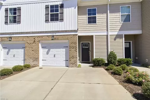 Exterior - 2429 Fieldsway Dr, Chesapeake, VA 23320 photo 3 of 4