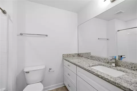 Bath - 2429 Fieldsway Dr, Chesapeake, VA 23320 photo 4 of 5