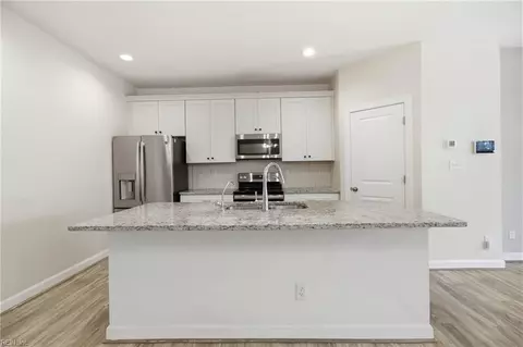 Kitchen - 2429 Fieldsway Dr, Chesapeake, VA 23320 photo 1 of 2