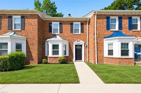 5767 Rivermill Cir, Portsmouth, VA 23703