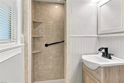 Bath - 2615 Cedar Rd, Chesapeake, VA 23323 photo 1 of 3