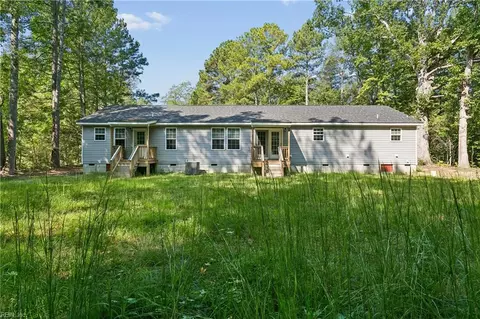 Exterior - 7831 Willis Rd, Gloucester, VA 23061 photo 5 of 7