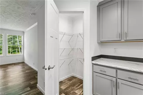 Entry Way - 7831 Willis Rd, Gloucester, VA 23061 photo 1 of 3