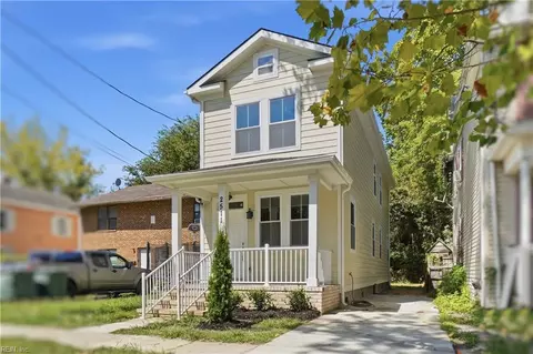 Exterior - 2511 Middle Ave, Norfolk, VA 23504 photo 3 of 7