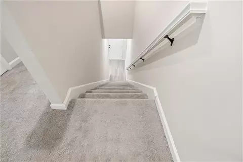 Entry Way - 2511 Middle Ave, Norfolk, VA 23504 photo 6 of 7