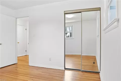 Bedroom - 3 Battle Rd, Hampton, VA 23666 photo 1 of 8