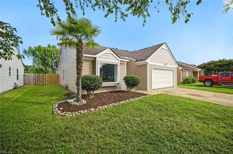 1812 Bernstein Dr, Virginia Beach, VA 23454