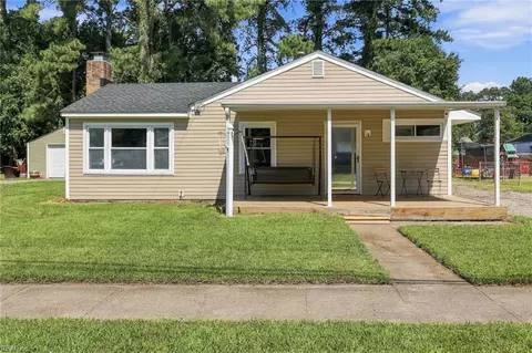 2424 Youngman Rd, Chesapeake, VA 23323
