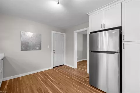 Entry Way - 13 Catalina Dr, Hampton, VA 23664 photo 1 of 1