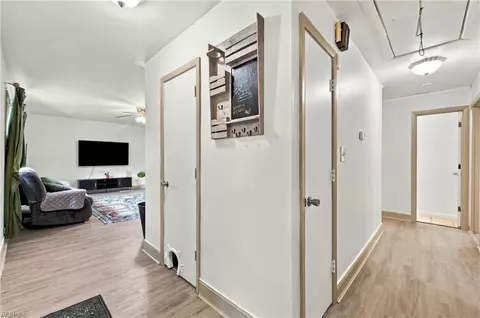 Entry Way - 110 Southerland Dr, Hampton, VA 23669 photo 2 of 3