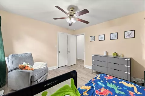 Bedroom - 110 Southerland Dr, Hampton, VA 23669 photo 7 of 8