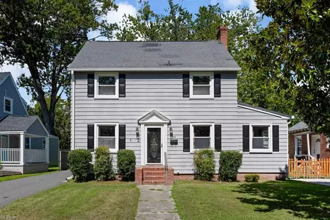 Exterior - 114 Braddock Rd, Hampton, VA 23661 photo 2 of 11