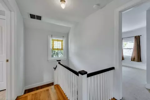 Entry Way - 114 Braddock Rd, Hampton, VA 23661 photo 2 of 2
