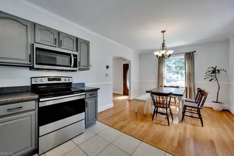 Kitchen - 114 Braddock Rd, Hampton, VA 23661 photo 5 of 5