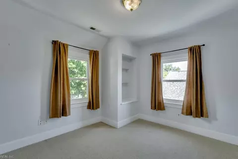 Bedroom - 114 Braddock Rd, Hampton, VA 23661 photo 4 of 7