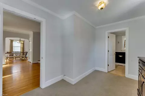 Entry Way - 114 Braddock Rd, Hampton, VA 23661 photo 1 of 2