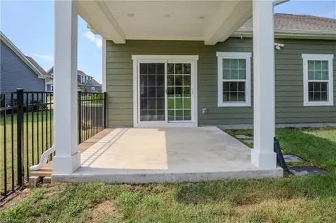 Exterior - 148 Ayrshire Loop, Smithfield, VA 23430 photo 5 of 7