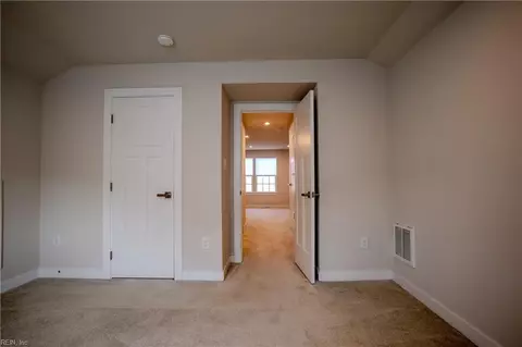 Entry Way - 148 Ayrshire Loop, Smithfield, VA 23430 photo 6 of 6
