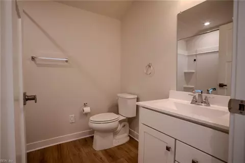 Bath - 148 Ayrshire Loop, Smithfield, VA 23430 photo 2 of 2