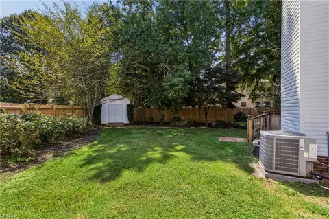 Exterior - 15 Ruth Cir, Hampton, VA 23666 photo 5 of 5