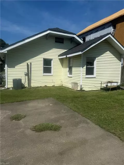 747 E 28th St, Norfolk, VA 23504 photo 2