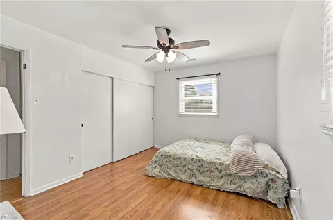 Bedroom - 527 Stockton St, Hampton, VA 23669 photo 5 of 8