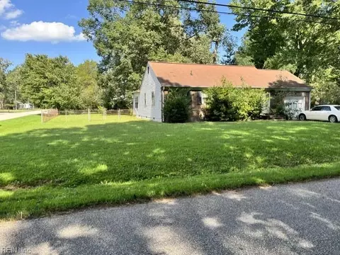 201 Cheadle Loop Rd, Seaford, VA 23696 photo 2