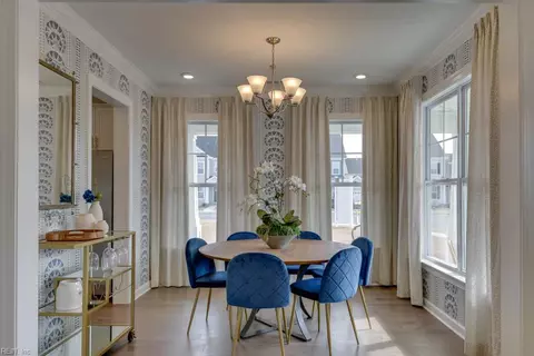 Dining - 5004 Cape May Loop, Chesapeake, VA 23321 photo 1 of 5
