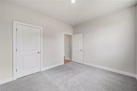Bedroom - 305 Riverview Rd, Chesapeake, VA 23322 photo 2 of 8