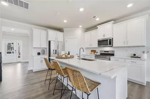 Kitchen - 305 Riverview Rd, Chesapeake, VA 23322 photo 4 of 4