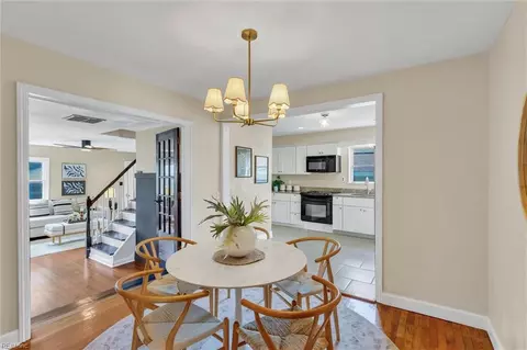 Dining - 916 Redstart Ave, Chesapeake, VA 23324 photo 2 of 3