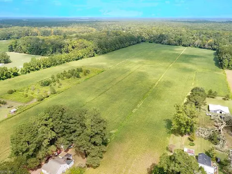 42 4 Acres Benefit Rd, Chesapeake, VA 23322 photo 5