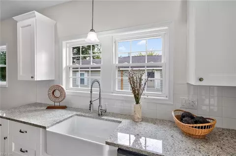Kitchen - 515 Darnaby Ave, Hampton, VA 23661 photo 1 of 1