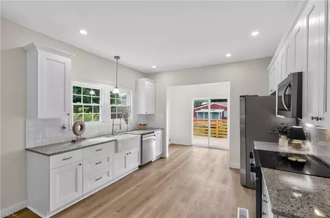 Other - 515 Darnaby Ave, Hampton, VA 23661 photo 6 of 9