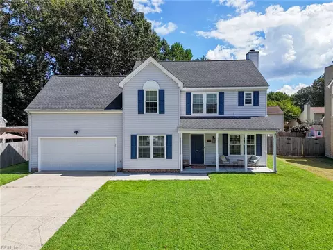 Exterior - 416 Cardiff St, Hampton, VA 23666 photo 2 of 7