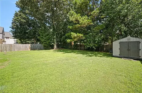 Exterior - 416 Cardiff St, Hampton, VA 23666 photo 7 of 7