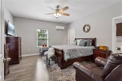 Bedroom - 200 Lexington St, Hampton, VA 23669 photo 1 of 8