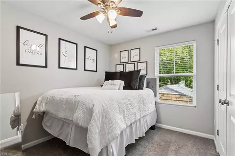 Bedroom - 200 Lexington St, Hampton, VA 23669 photo 5 of 8