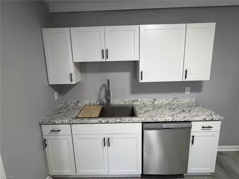 Other - 411 Lee St, Hampton, VA 23669 photo 2 of 6