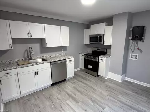 Kitchen - 411 Lee St, Hampton, VA 23669 photo 2 of 3