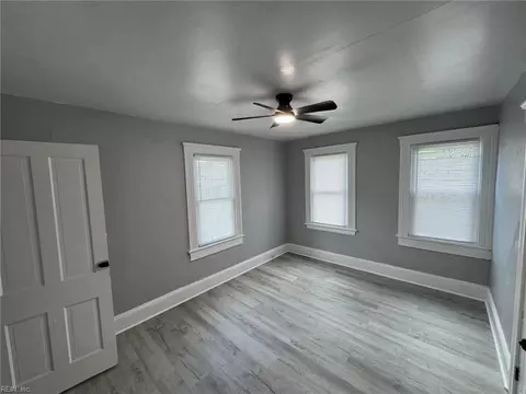 Other - 411 Lee St, Hampton, VA 23669 photo 4 of 6