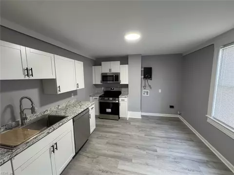 Kitchen - 411 Lee St, Hampton, VA 23669 photo 1 of 3