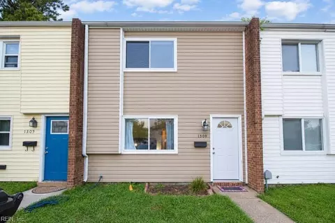 1309 Green Cedar Ln, Virginia Beach, VA 23453
