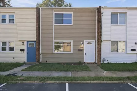 1309 Green Cedar Ln, Virginia Beach, VA 23453