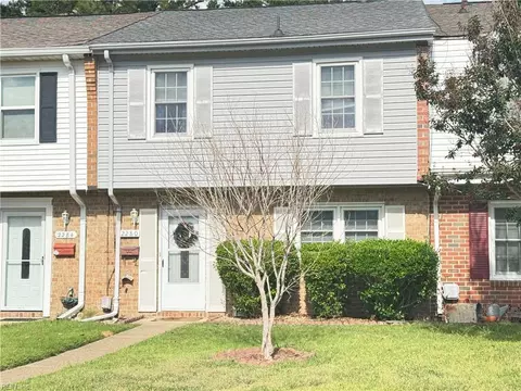 2280 Chadwick Dr, Virginia Beach, VA 23454