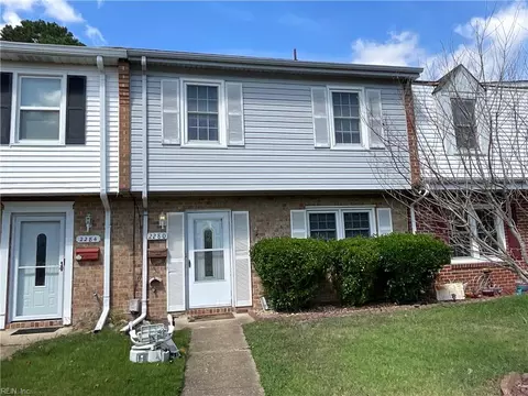 2280 Chadwick Dr, Virginia Beach, VA 23454